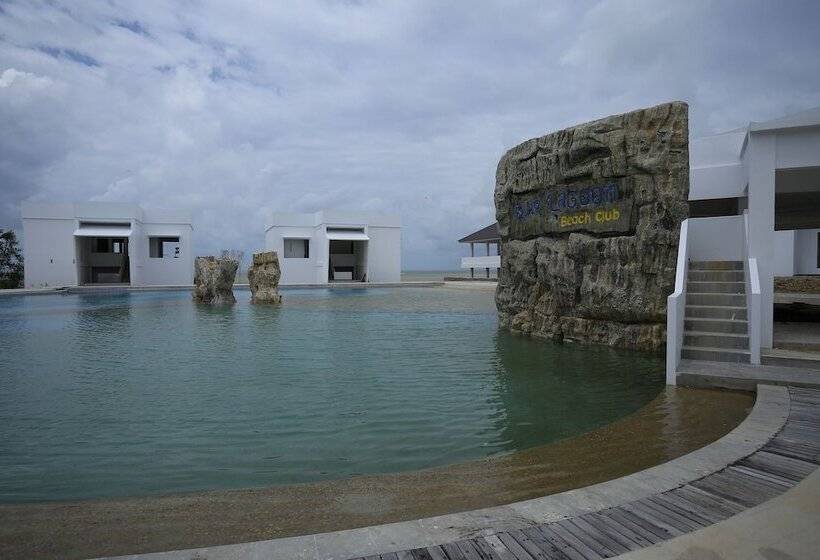 בית מלון כפרי Kahyangan Resort