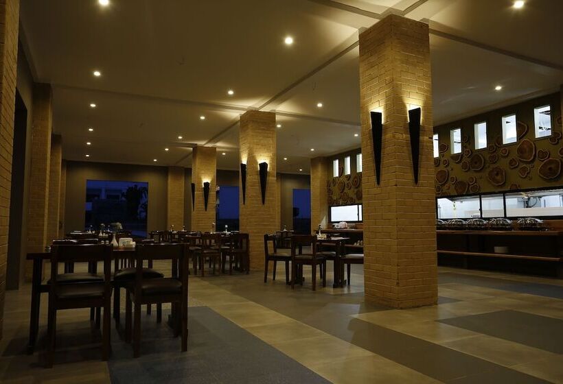 בית מלון כפרי Kahyangan Resort