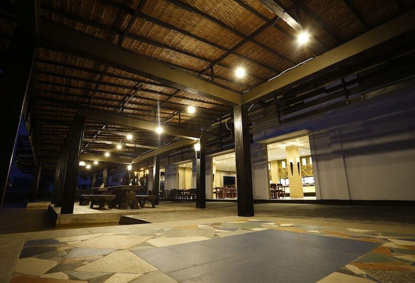 בית מלון כפרי Kahyangan Resort