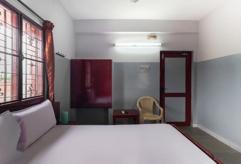 Hotel Spot On 47699 L.r.r. Towers