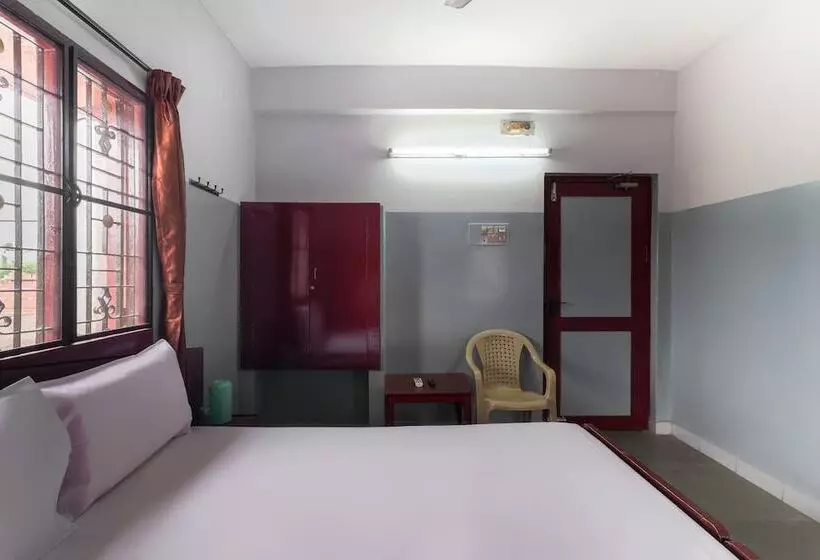 Hotelli Spot On 47699 L.r.r. Towers