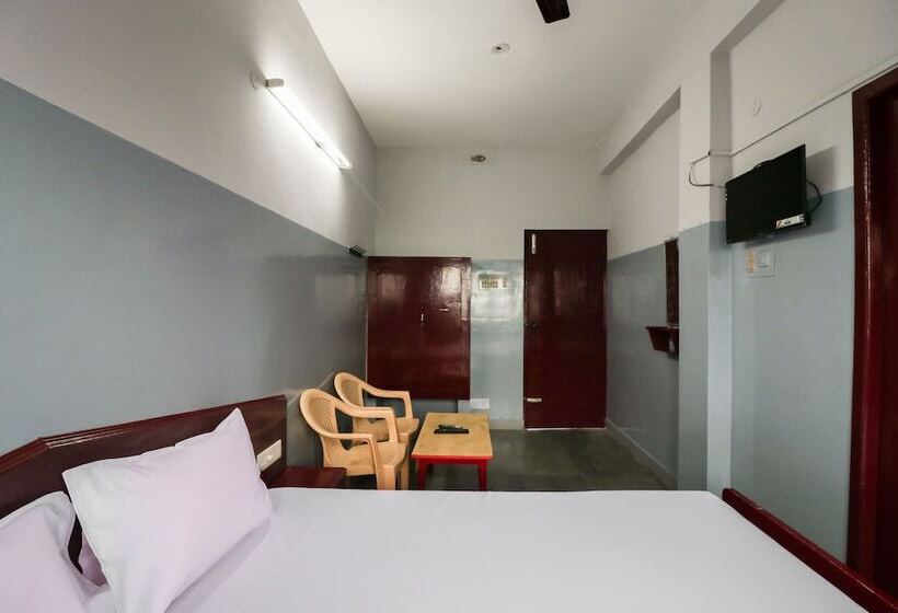 Hotel Spot On 47699 L.r.r. Towers