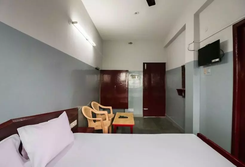 Hotelli Spot On 47699 L.r.r. Towers