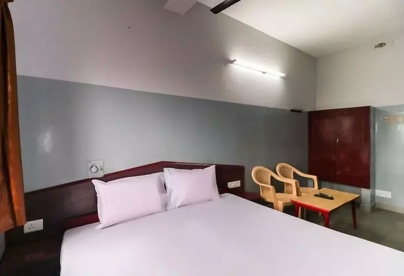 Hotelli Spot On 47699 L.r.r. Towers