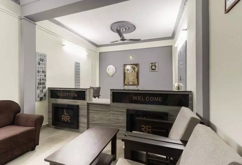 Hotelli Spot On 47699 L.r.r. Towers