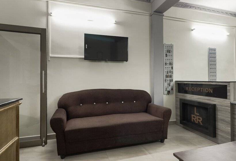 Hotel Spot On 47699 L.r.r. Towers