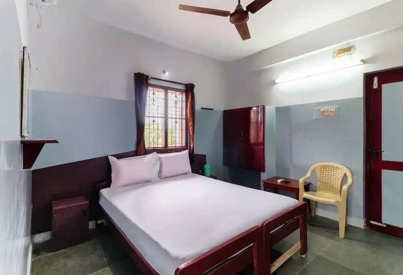 Hotelli Spot On 47699 L.r.r. Towers