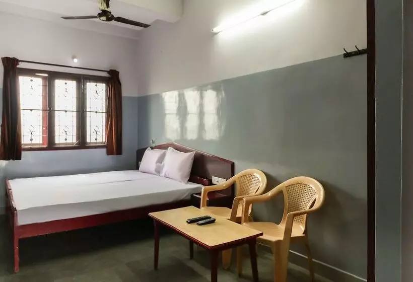 Hotelli Spot On 47699 L.r.r. Towers