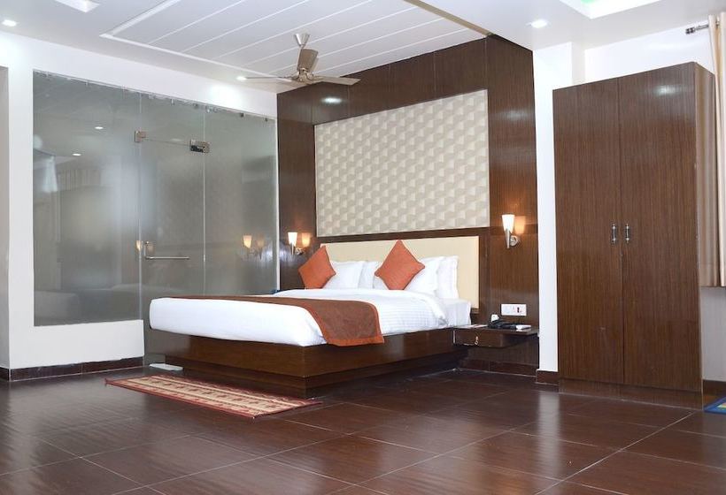 酒店 Vaishnavi Clarks Inn Buxar