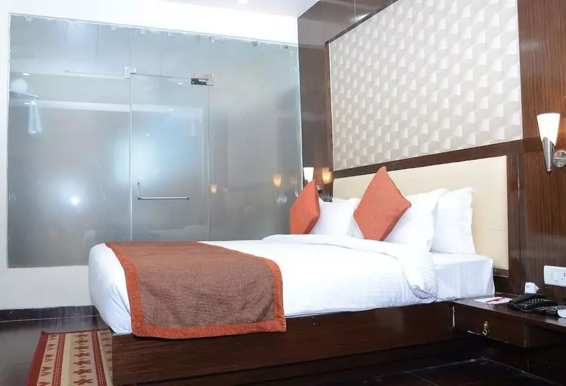 Hotelli Vaishnavi Clarks Inn Buxar