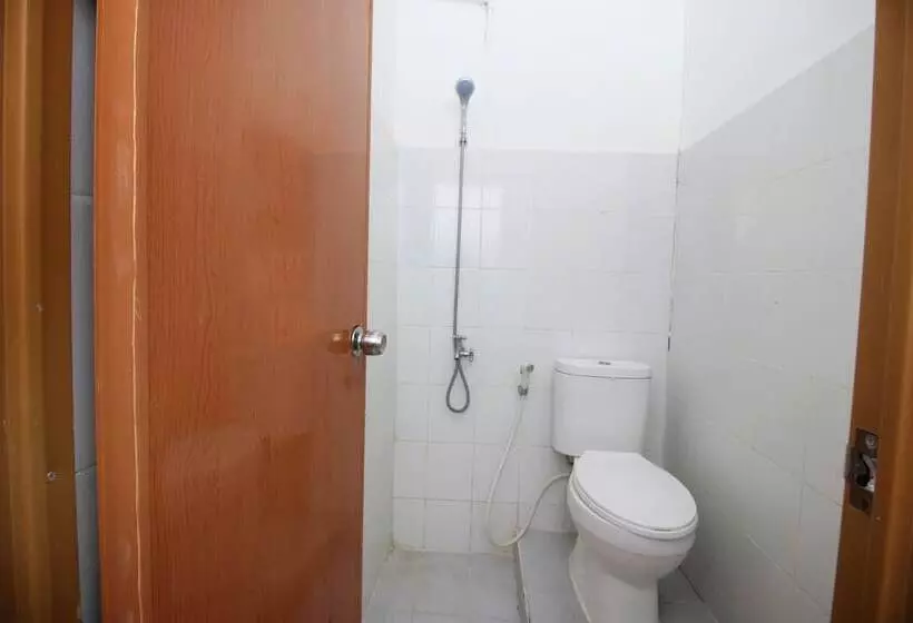 Retkeilymaja Kamar Keluarga Bogor Syariah