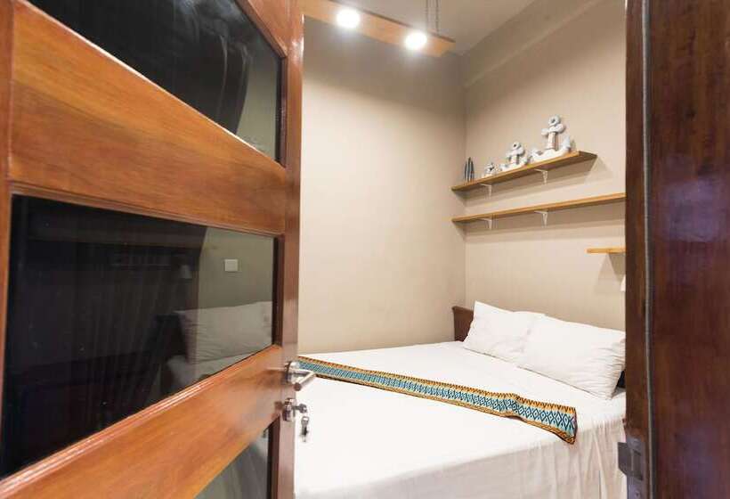 مبيت وإفطار Charlies Shack Lombok