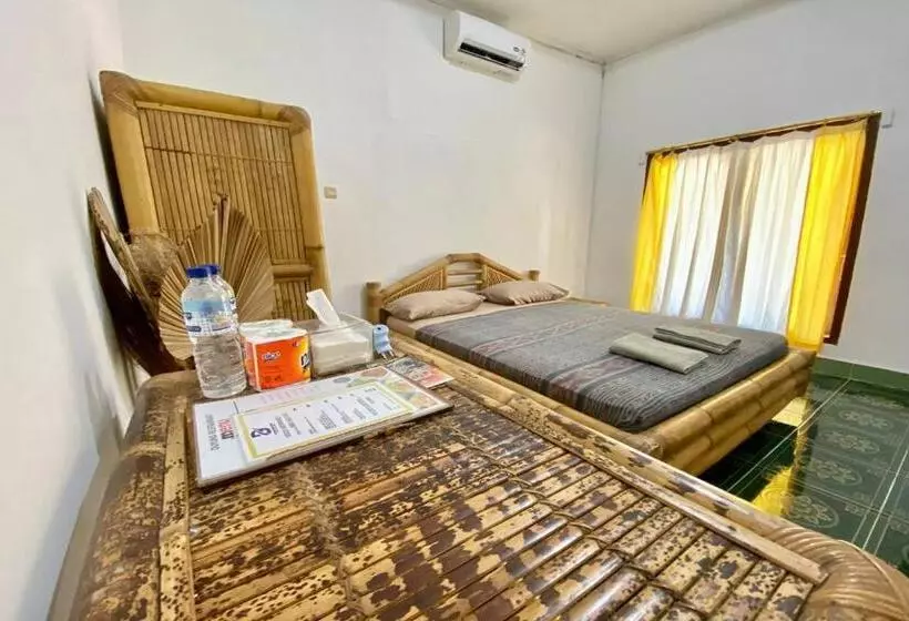 Aamiaismajoitus (B&B) Duyung Rooms & Resto Gerupuk
