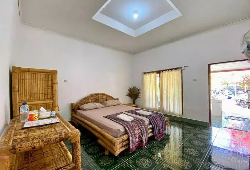 Aamiaismajoitus (B&B) Duyung Rooms & Resto Gerupuk