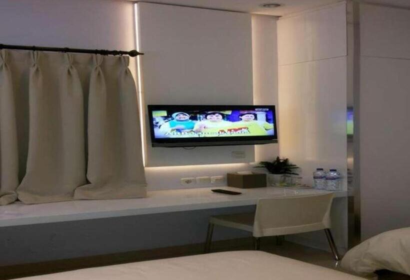 住宿加早餐 Tirta Mansion Paramount Serpong