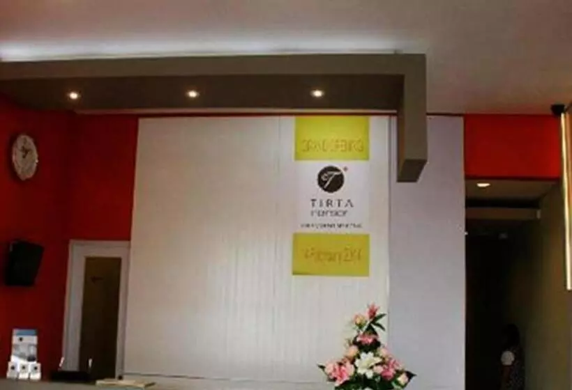 Aamiaismajoitus (B&B) Tirta Mansion Paramount Serpong