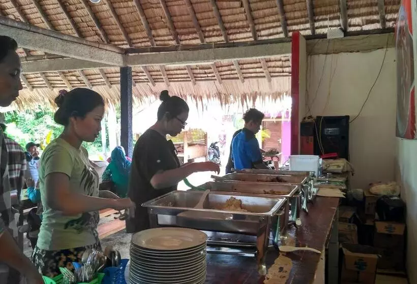 Hostelli Penginapan Bunar Tunggal