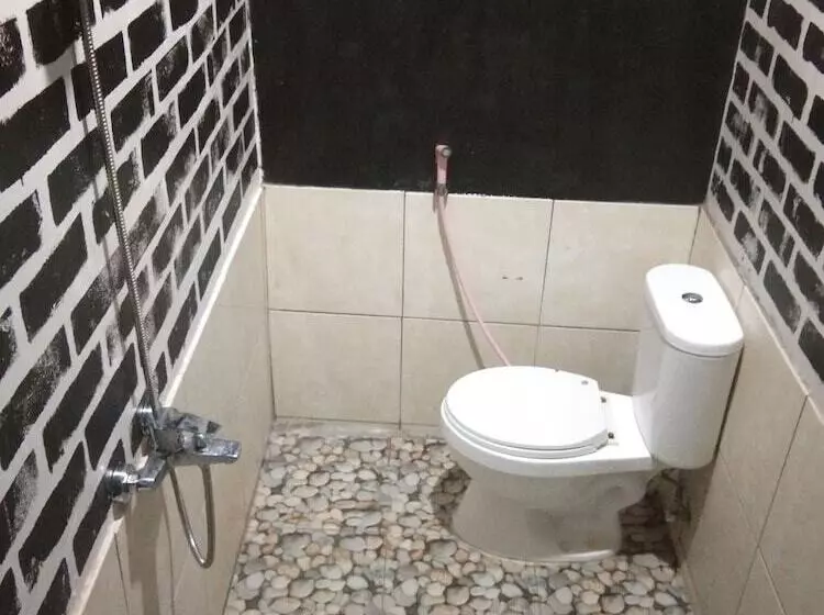 Hostelli Penginapan Bunar Tunggal