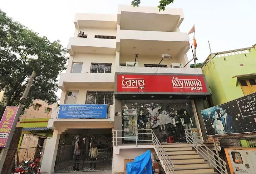 ホテル Debarshi By Oyo Rooms