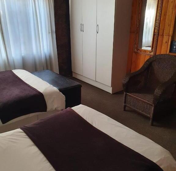 فندق Elephant Rock Inn