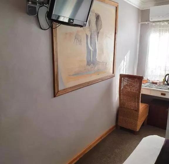 Hotelli Elephant Rock Inn