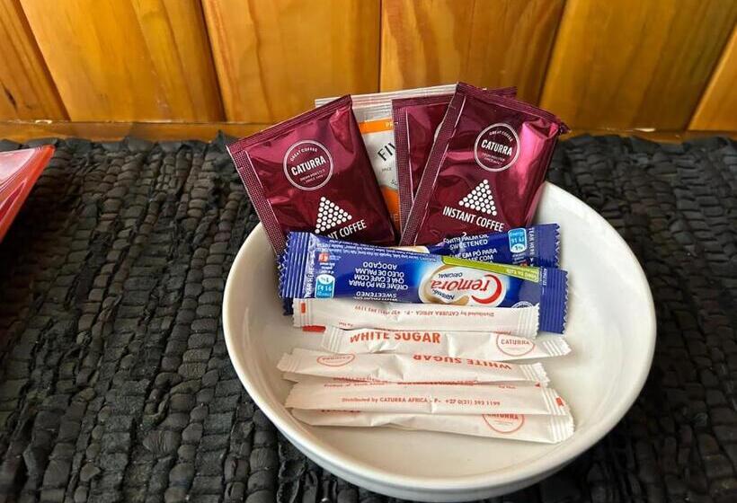 فندق Elephant Rock Inn