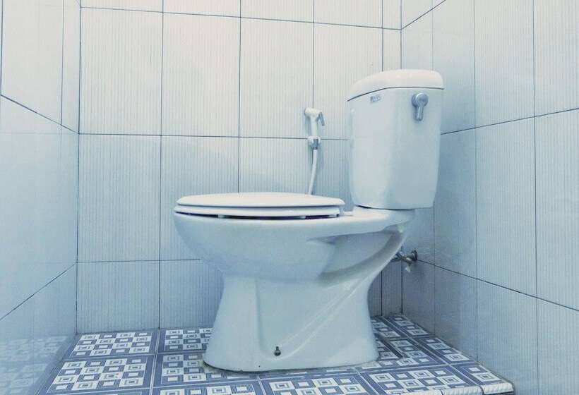 Szálloda Griya Soeratin Residence By Oyo Rooms