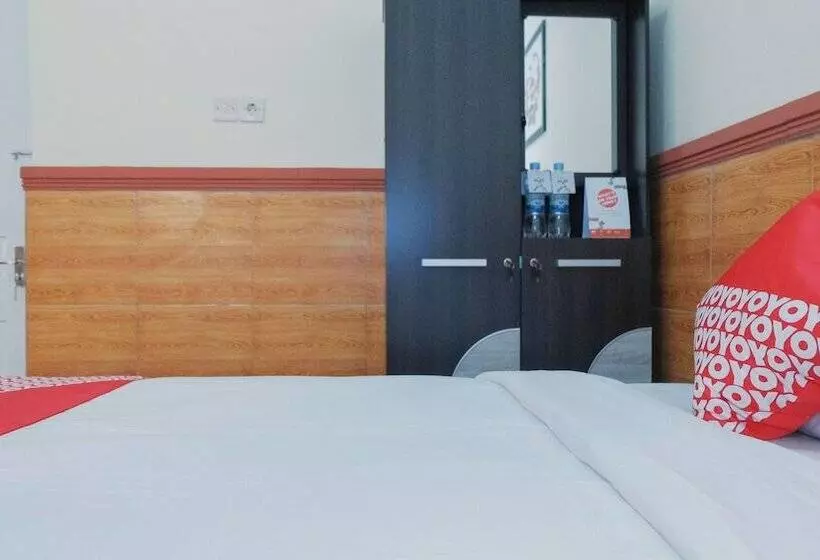 Hotelli Griya Soeratin Residence By Oyo Rooms