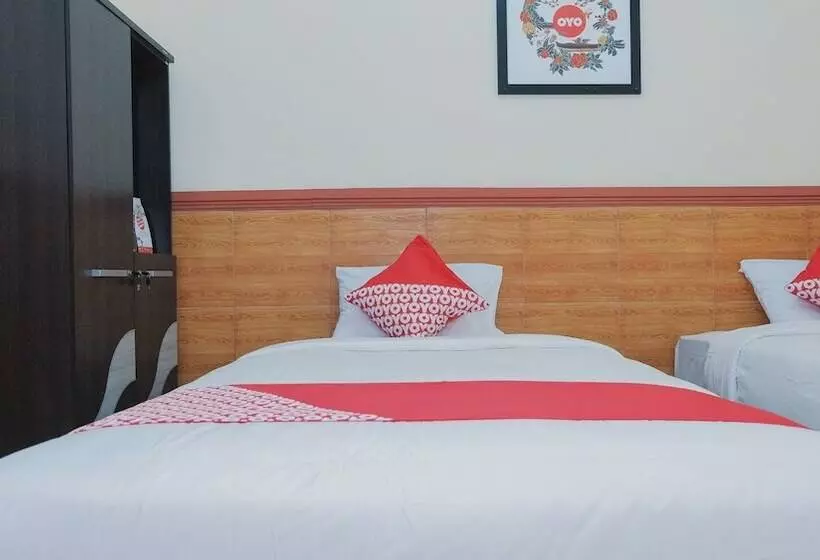 Hotelli Griya Soeratin Residence By Oyo Rooms