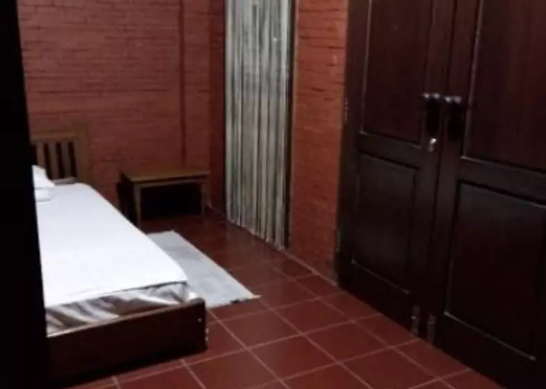 Hotelli Majapahit Homestay By Bhagaskara