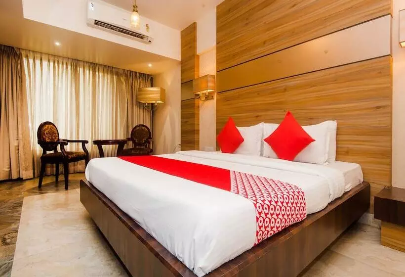 ホテル Nakshatra Regency By Oyo Rooms
