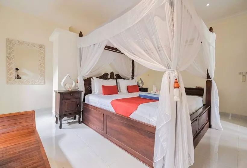 ホテル Poinciana Resort Bali