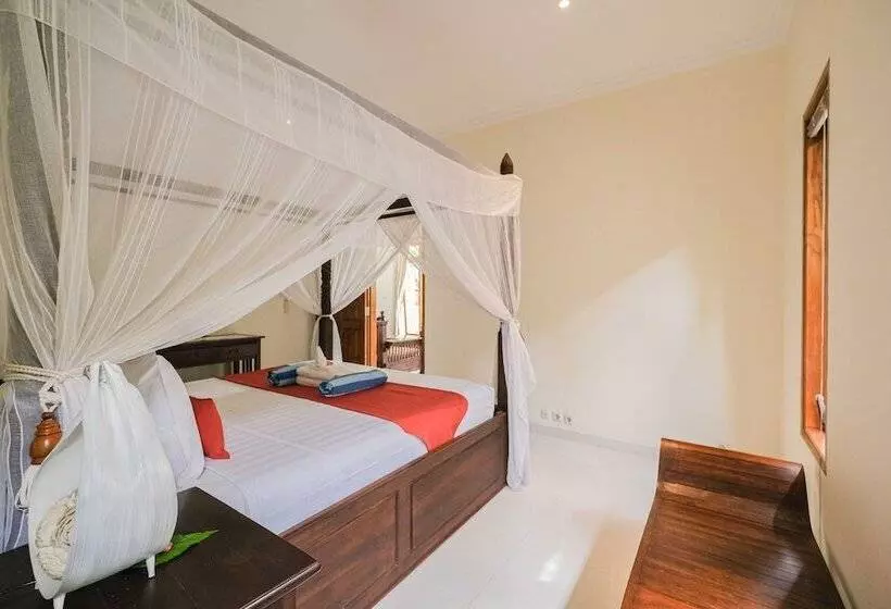 ホテル Poinciana Resort Bali