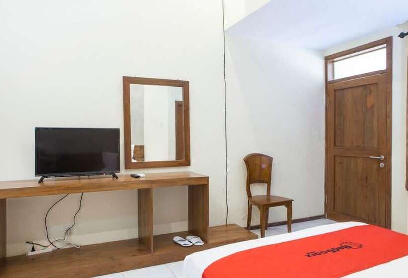 ホテル Reddoorz Near Baluran National Park