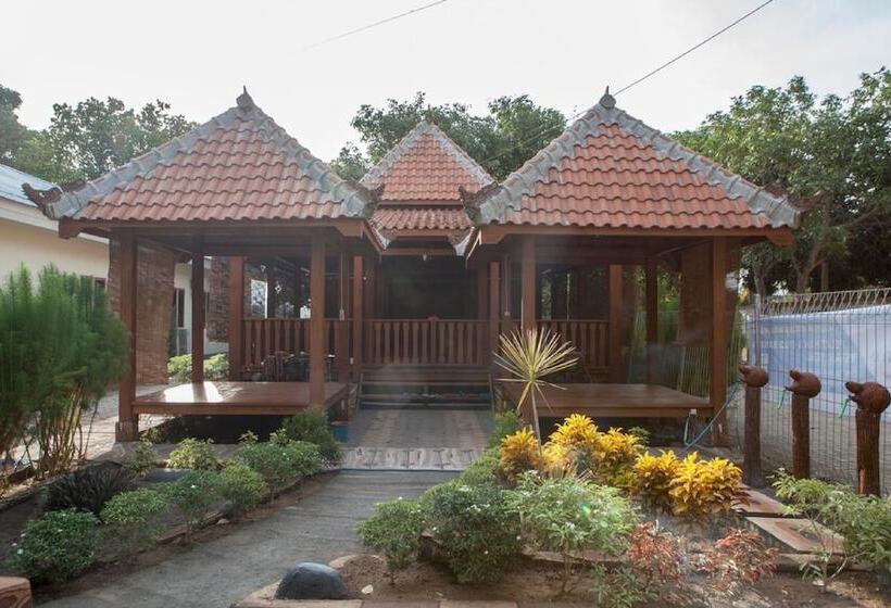 ホテル Reddoorz Near Baluran National Park