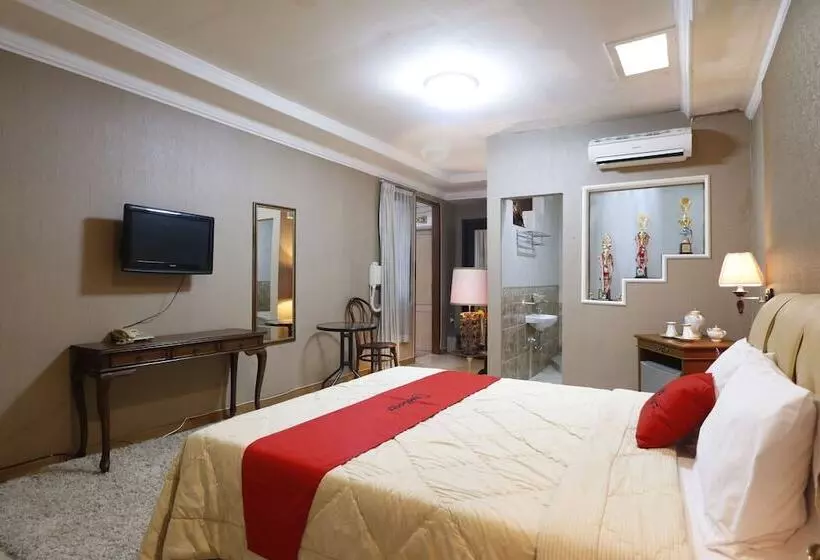 Hotelli Urbanview De Dharmawangsa Suite