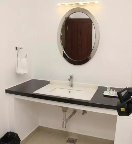 Saaral Resorts & Hotels Pvt Ltd