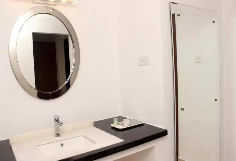 Saaral Resorts & Hotels Pvt Ltd