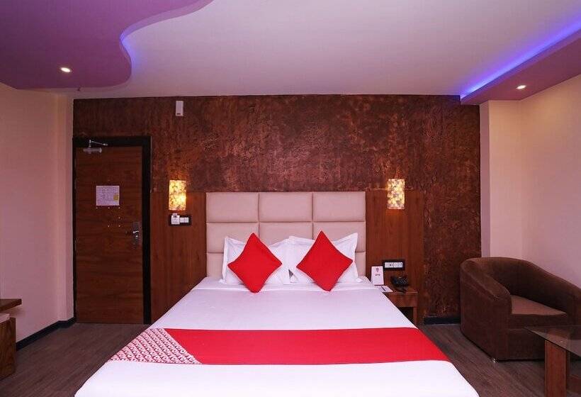 فندق The Dolphin Palace By Oyo Rooms