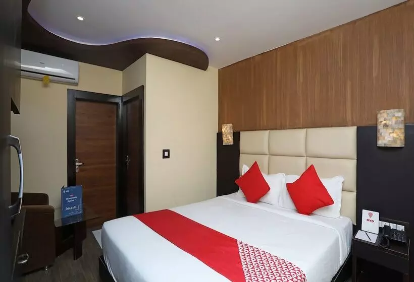 ホテル The Dolphin Palace By Oyo Rooms