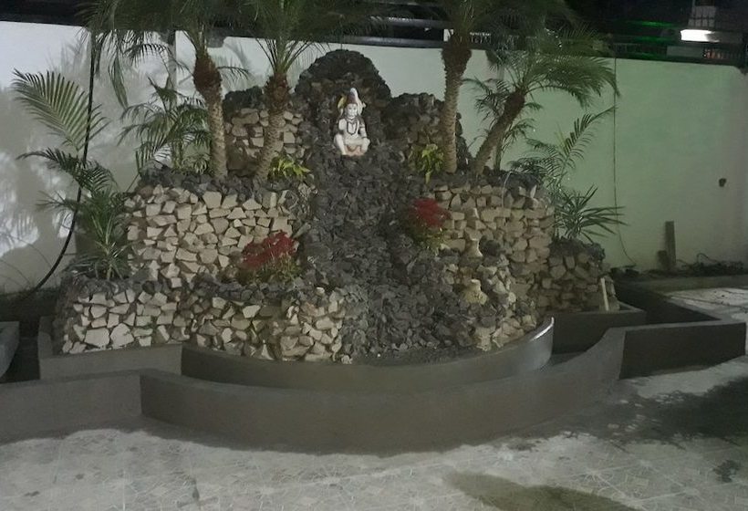 호텔 Utkarsh Villa