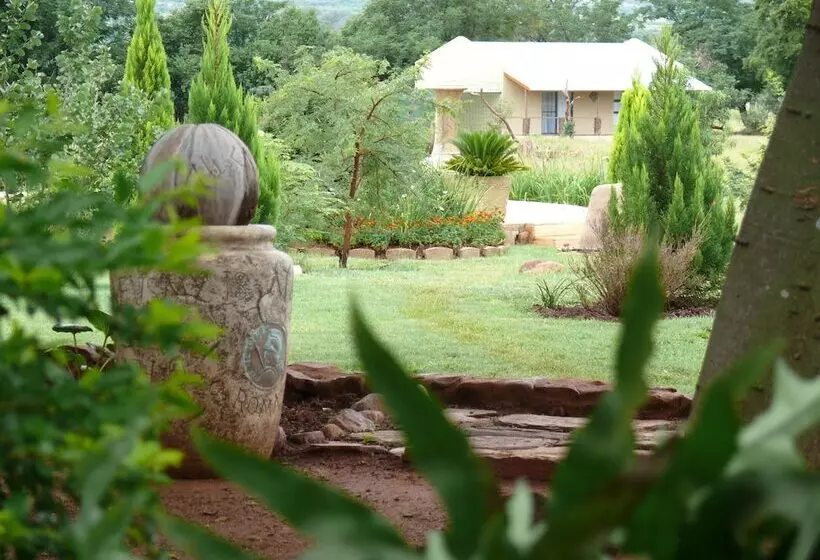 Hotelli Votadini Country Cottages