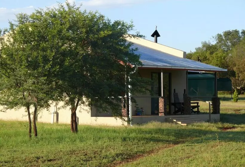 Hotelli Votadini Country Cottages