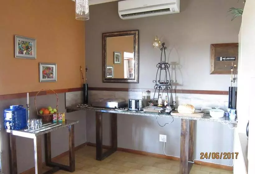 Hotelli Votadini Country Cottages