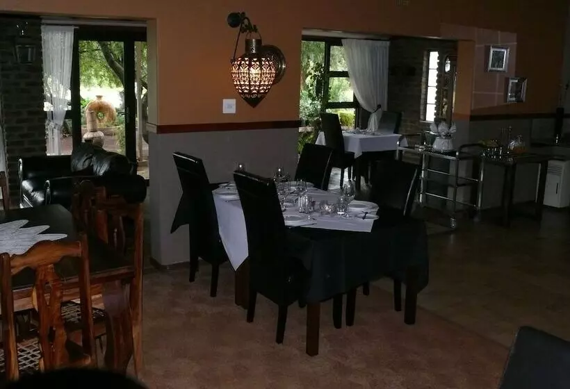 Hotelli Votadini Country Cottages