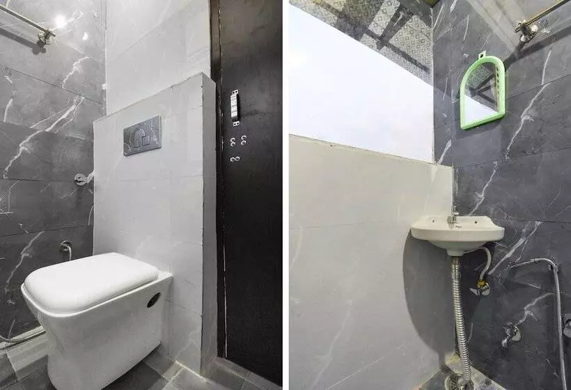 ホテル Yuvraj Residency By Oyo Rooms