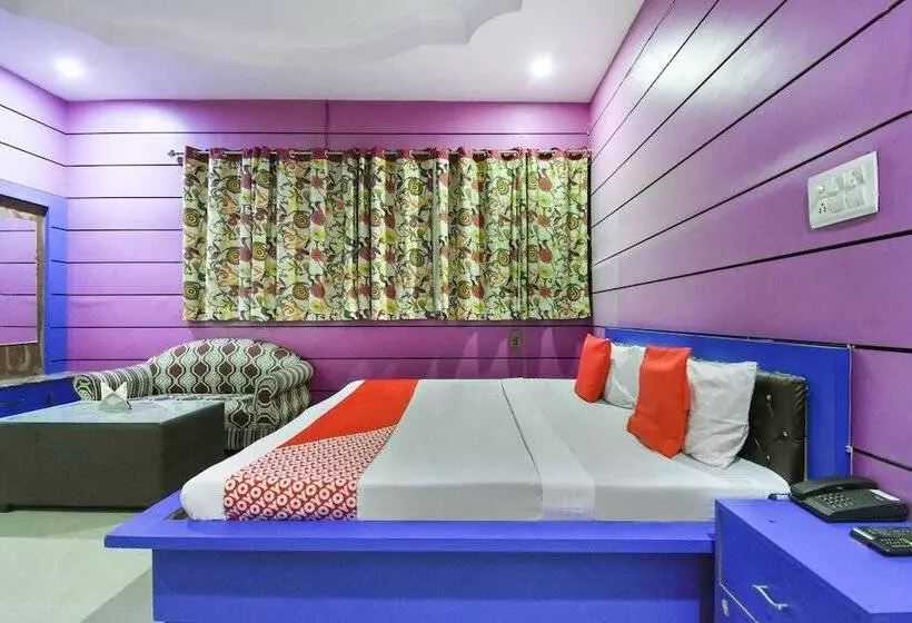ホテル Yuvraj Residency By Oyo Rooms