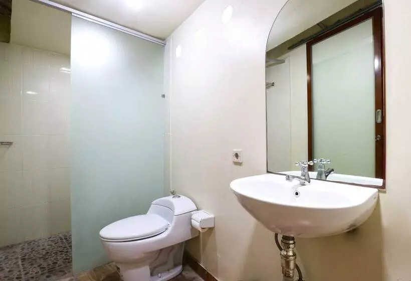 Majatalo Damar Emas Guesthouse