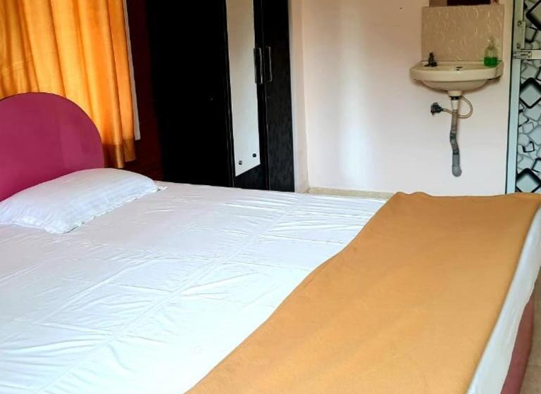 بنسيون Raghusheela Cottage Alibaug