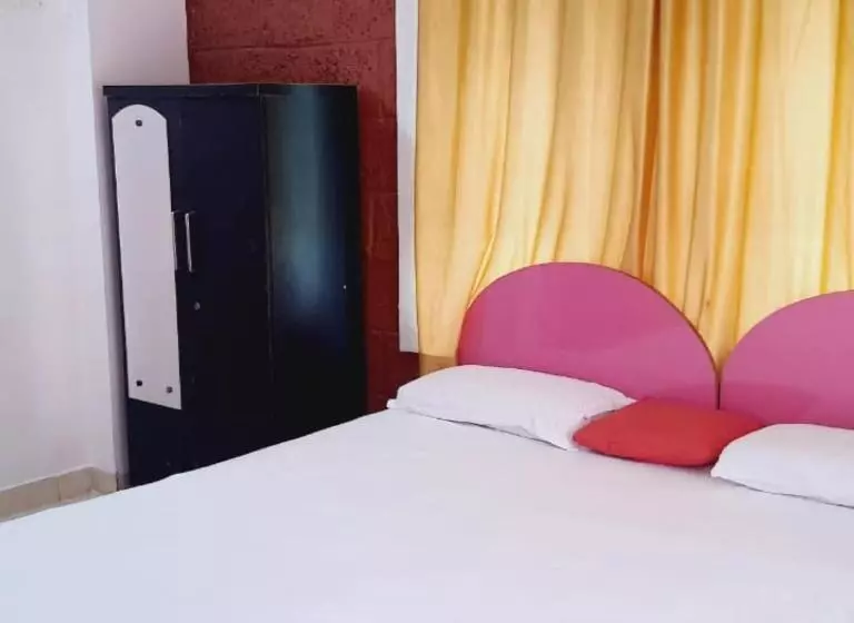 Majatalo Raghusheela Cottage Alibaug